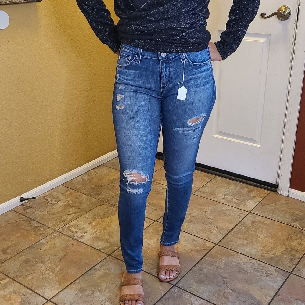 * AG 27 jeans